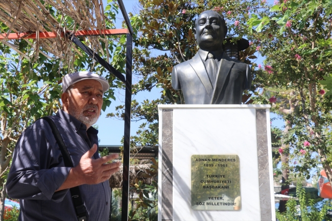 Adnan Menderes 57 yıldır köyünde anılıyor
